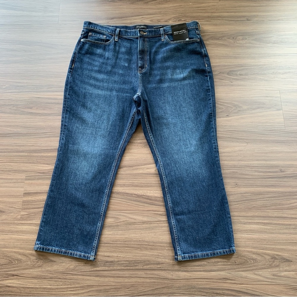 Sale! $98.5 Banana Republic Premium Denim High Rise Straight Ankle Jeans Size 35
